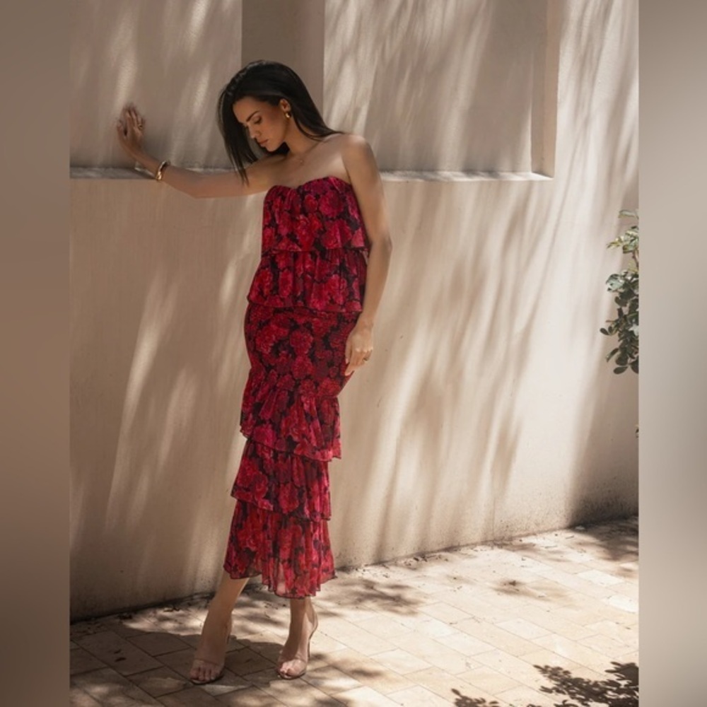 EUC Strapless Floral Tiered Dress